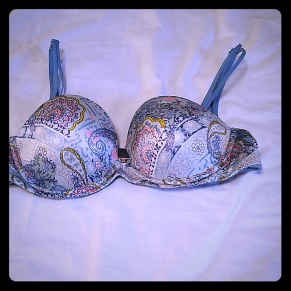Victoria secret 32 c bra - Picture 1 of 3